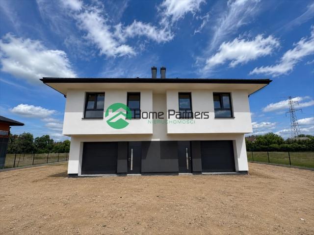 Nowoczesny dom 115 m² z garażem i dużą działką