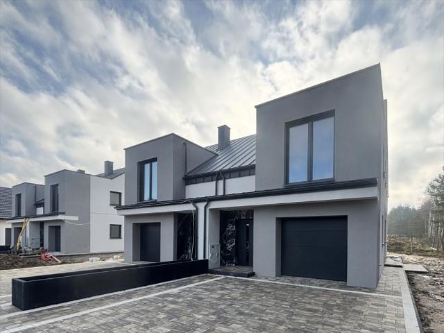 Sprzedam nowoczesny dom 117,5 m² z garażem i ogrzewaniem podłogowym