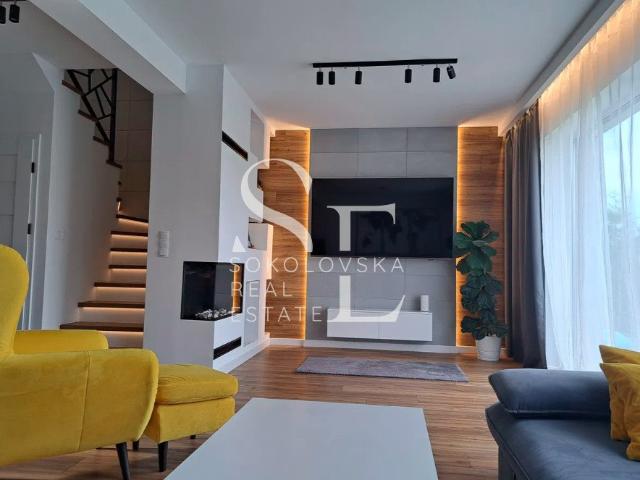 Nowoczesny dom 118 m² z tarasami i ogrodem