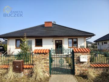 Nowoczesny dom 120 m2 z garażem i ogrodem w Kuznocin