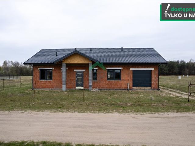 Sprzedam nowoczesny dom 121 m² z garażem w Hutce