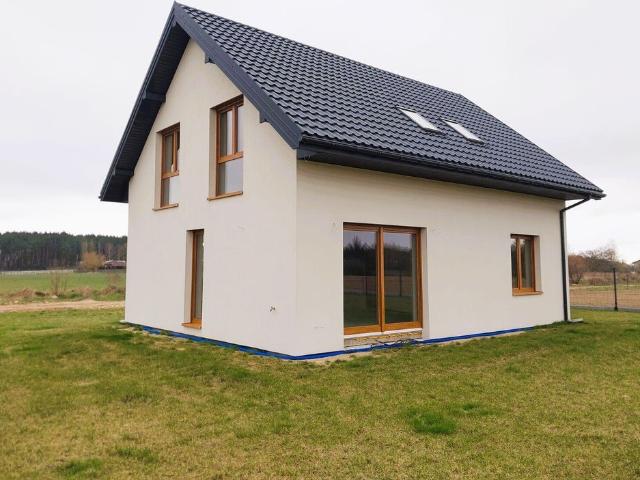 Na sprzedaż nowoczesny dom 121 m² z dużym ogrodem i energooszczędnością