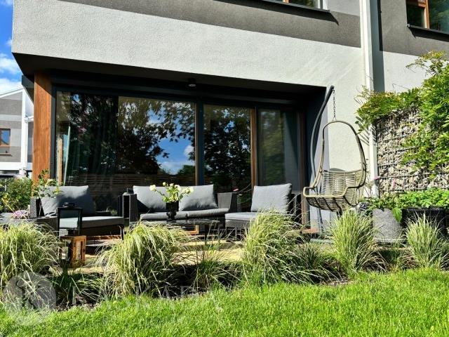 Nowoczesny dom 131 m² z ogrodem w Ursynowie polecam!