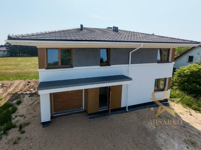 Nowoczesny dom 131 m² z garażem i działką 400 m²