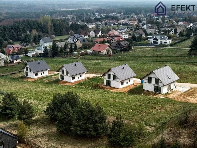 Nowoczesny dom 139 m² z 4 sypialniami w Bolęcinie polecam