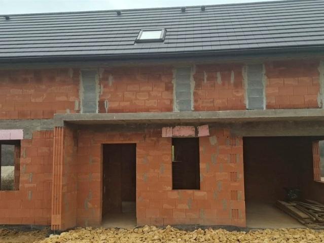 Nowoczesny dom 140 m² z garażem, 5 pokoi polecam!