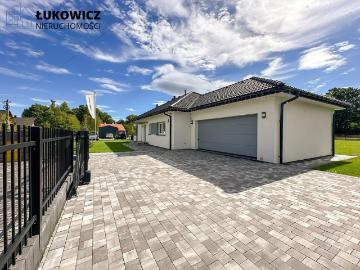 Nowoczesny dom 143 m2 z garażem w Pisarzowicach