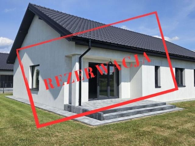 Nowoczesny dom 146 m² z garażem 3 sypialnie, ogrodzony teren