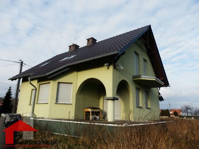 Nowoczesny dom 150 m2 w Kadłubcu z tarasem i 4 pokojami