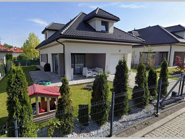 Nowoczesny dom 150m² z garażem, ogród i pełne media