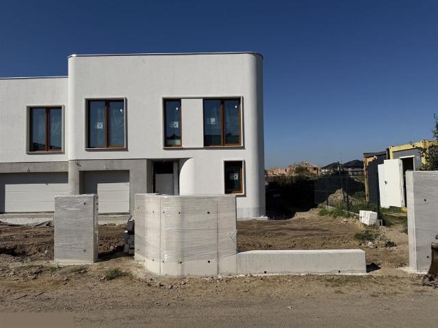 Nowoczesny dom 153 m² w Opacz Kolonii zapraszam