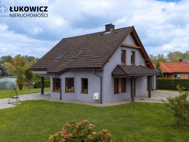 Nowoczesny dom 153 m² w Komorowicach Krakowskich garaż 2 stanowiskowy