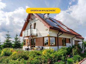 Nowoczesny dom 154m² z garażem, kominkiem i fotowoltaiką