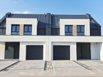 Nowoczesny dom 155 m2 z garażem i dużą działką