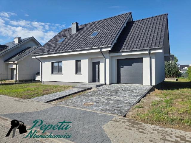Dom wolnostojący 164 m2 z dużą działką i garażem