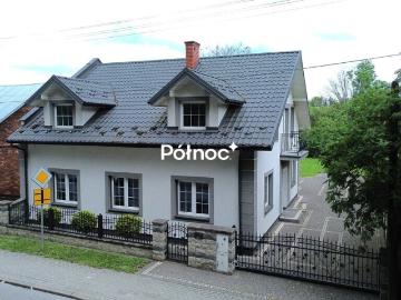 Nowoczesny dom 170 m² z dużą działką i udogodnieniami