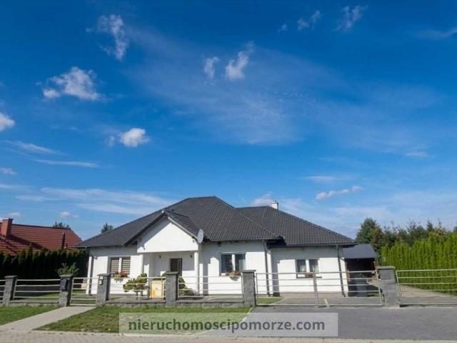 Nowoczesny dom 172 m² z 5 pokojami w Kołdowie polecam