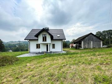 Nowoczesny dom 200 m2 na dużej działce w Nozdrzecu