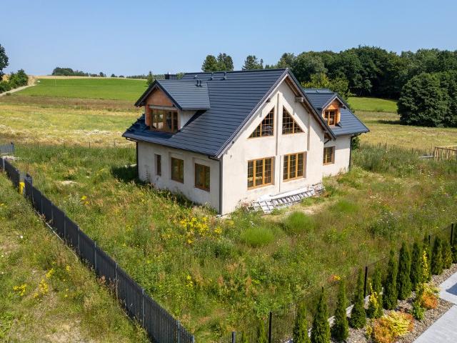 Nowoczesny dom 200 m² w Warznie, stan deweloperski polecam!