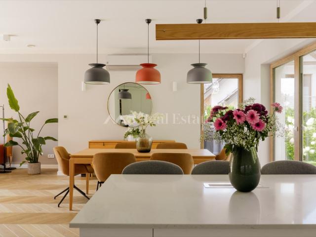 Nowoczesny dom 200 m² z basenem, zapraszam