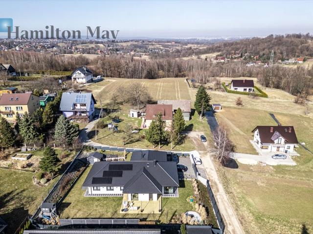 Nowoczesny dom 204 m² z panoramicznymi przeszkleniami