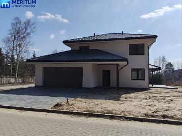 Nowoczesny dom 214 m2 z garażem i dużą działką