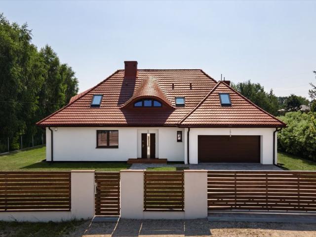 Nowoczesny dom 251 m² w Hipolitowie, garaż, taras