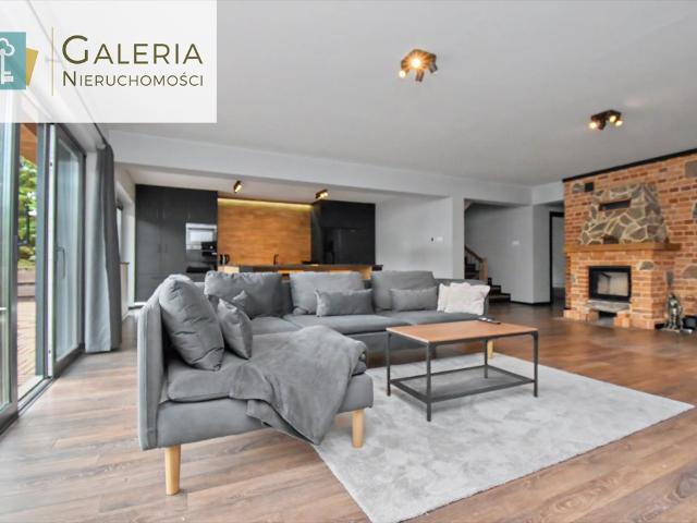 Nowoczesny dom 279 m² w Łęczu, duża działka, garaż polecam!