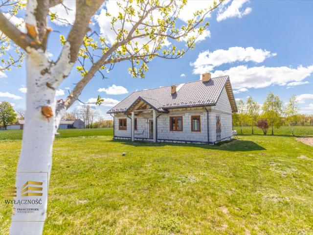 Do sprzedania nowoczesny dom 203 m² w Kiełczewicach