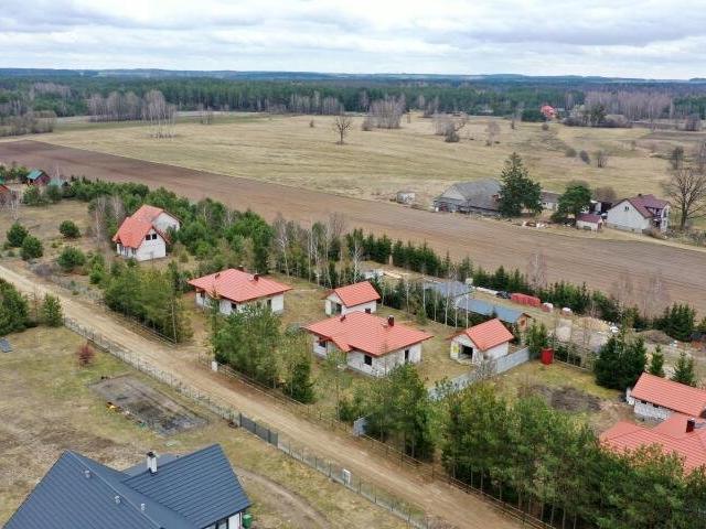 Nowoczesny dom w stanie surowym z garażem, 127 m2