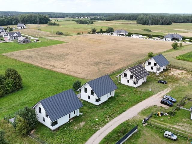 Nowoczesny dom w stanie surowym zamkniętym 176 m²