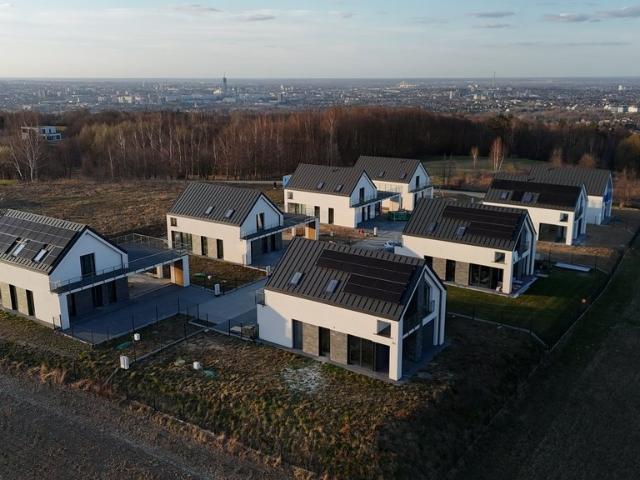 Nowoczesny dom wolnostojący 120,5 m2 z dużą działką