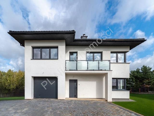 Do sprzedania nowoczesny dom wolnostojący 211 m² w Raszynie