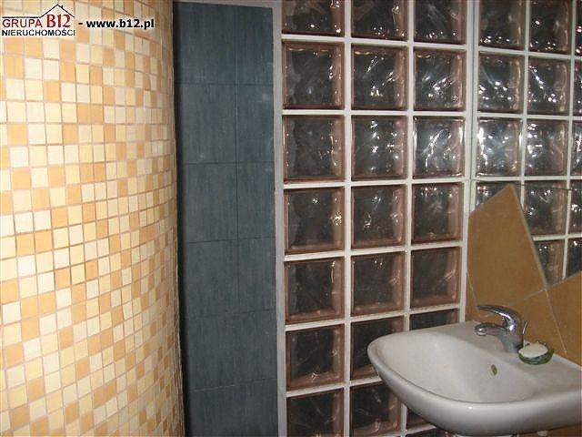 Nowoczesny dom z bali świerkowych, 300 m², ogród