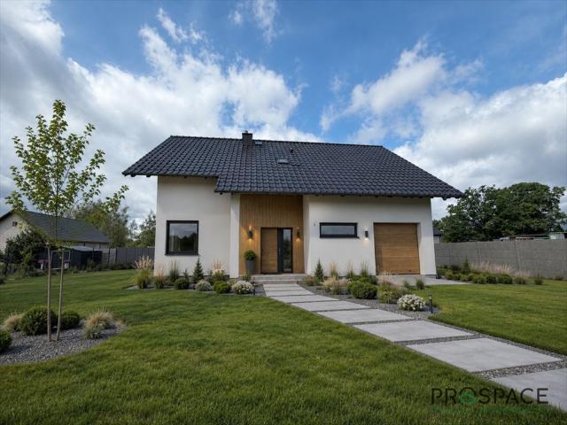Sprzedam nowoczesny dom 168 m² z dużą działką 1507 m² w Zakęciu