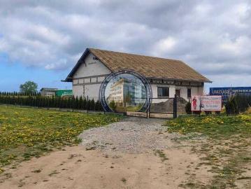 Nowoczesny dom z dużą działką i potencjałem inwestycyjnym