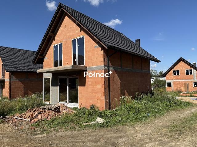 Do sprzedania nowoczesny dom z działką 443 m² w Zabierzowie