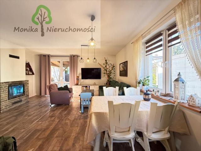 Nowoczesny dom z fotowoltaiką i tarasem w Gniewie