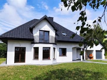 Nowoczesny dom z garażem i dużą działką 1223 m2