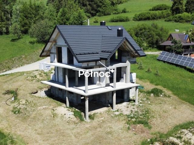 Nowoczesny dom z widokiem na Tatry i jezioro Czorsztyńskie