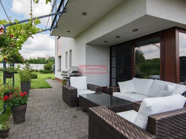 Nowoczesny dom z sauną i garażem 50 m2 w Włosańiu
