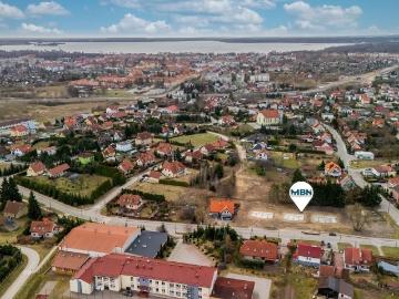 Nowoczesny bliźniak z garażem w Giżycku