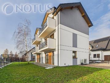 Nowoczesny bliźniak 123 m² z 3 łazienkami i działką 300 m²
