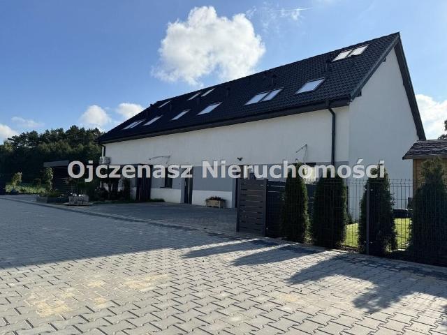 Nowoczesny dom bliźniaczy 125 m² z ogródkiem, stan deweloperski