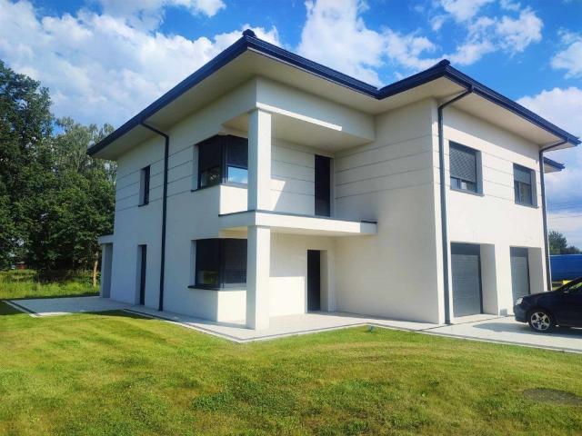 Nowoczesny dom bliźniaczy 213 m2 z smart home i wysokim standardem