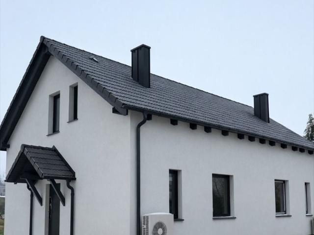 Nowoczesny dom bliźniak 70m2 z ogródkiem, gotowy do wykończenia