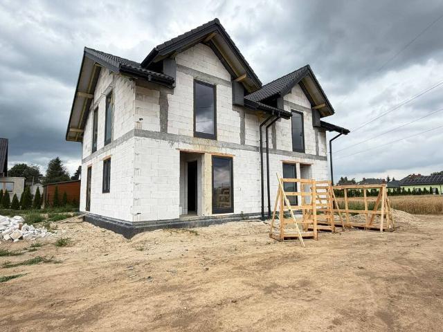 Nowoczesny dom bliźniak 85,77 m² w Łęg Tarnowski