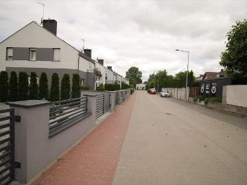 Nowoczesny bliźniak 100 m2 z ogrodem i tarasem
