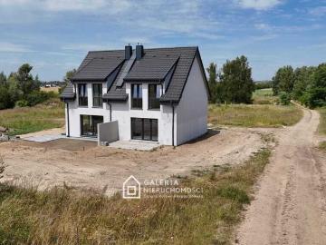 Nowoczesny dom bliźniak 100 m² w Mnichowie
