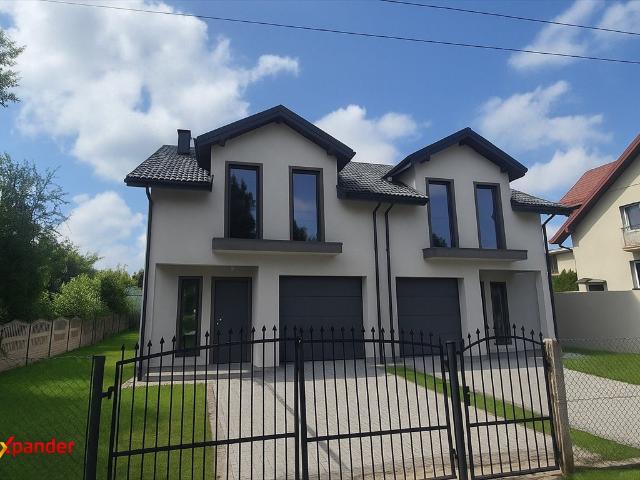 Polecam nowoczesny dom 138 m² w Częstochowie z garażem i dużą działką